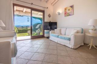 Amazing Sea View Flat with Swimming Pool! - Olbia - 2