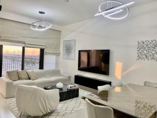 Enjoy a Modern and Trendy apartment in the Heart of Dubai - Dubaï - 3