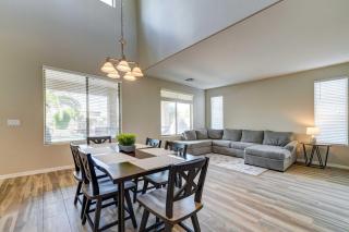 Heated Pool, Community Perks Updated Gilbert Home - Queen Creek - 2