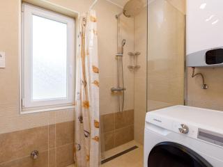 Holiday Home Honey by Interhome - 1