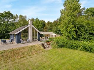 Holiday Home Ødger - 150m to the inlet by Interhome - Åbybro - 0