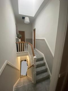Amazing Two Bedroom Apartment - SR - Southport - 1