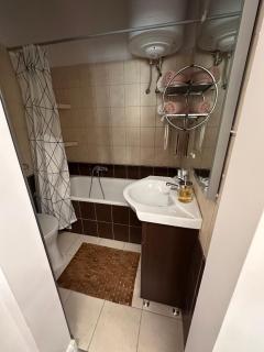 Elegant home in the city centre with AC - Budapest - 3