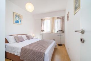 BRIGHT APARTMENT - 4