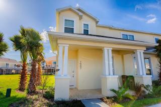 Modern 8 Guest End Town Home Pool Balcony 1507 - Orlando - 9
