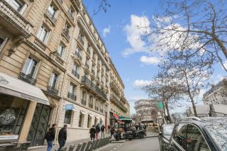 2 Bedroom Luxurious Apartment next to Arc de Triumphe - Parijs - 8