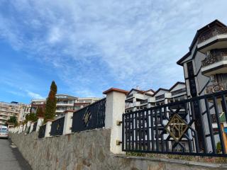 Royal Palm Studio with Seaview - 2