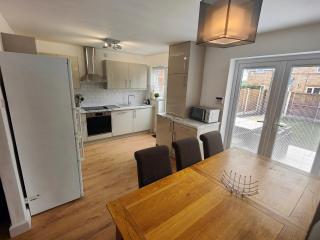 99 Stoney Bank Drive - Kiveton Park - 9