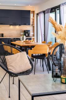 Villa TM with private heated pool, poolhouse & private garage - Milna - 8