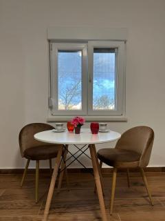Guest House Ivan - Donji Zemunik - 8