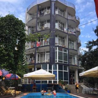 Family hotel Khomaldy - Kvariati - 0