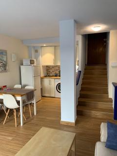 Cosy Apartment in L Escala, 7 mins walk to the closest beach, Riells - L'Escala - 5