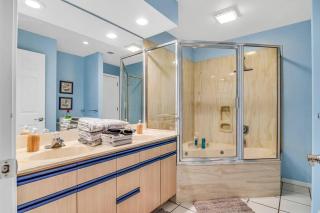 Penthouse overlooking Lake Taneycomo - Branson - 7
