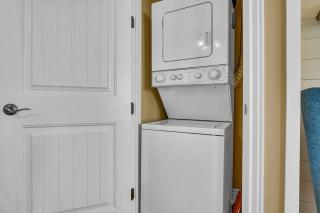 WALK IN Two bed Lakeview at Indian Point - Branson - 3