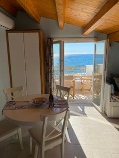 Nereides Suites - Agios Gordios - 1