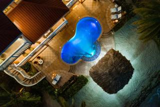 Villa 99-Beachfront-Pool-Luxury Villa - 1