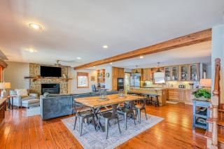 The Lodge on Smith Mountain Lake - 6