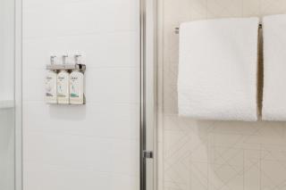 Holiday Inn Express Hotel & Suites Grove City by IHG - Grove City - 1