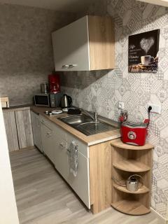 Mellys Café & Store - 3