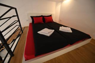 BEL GALLERIES ( Karadjordjeva street ) - 7