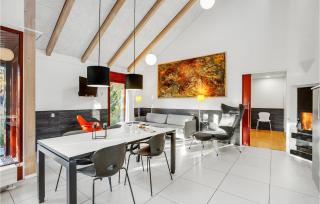 Stunning Home In Grenaa With Kitchen - 8