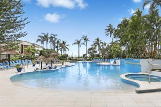 Absolute beachfront Royal Palms - Gold Coast - 9