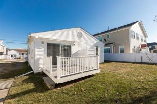 Newly Redecorated Beach Home In Wildwood Crest! - Wildwood Crest - 2