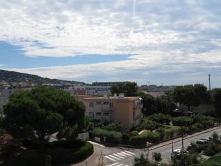 Studio cabine à 300m de la plage avec loggia vitrée - FR-1-338-428 - 2