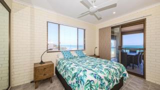 One Of A Kind Beach Front Unit - Woorim - 3
