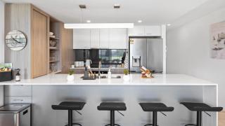 Sub - Penthouse With Water Views - Bellara - 7