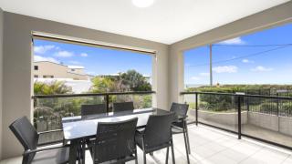 Unit Opposite Beach Pool - Woorim - 4