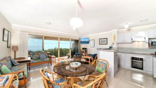 Great Unit with Ocean View - 9