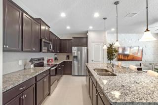 5 Bedrooms - 4,5 Bathrooms - Windsor At Westside 2402 Td - Kissimmee - 2