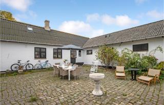 Awesome Apartment In Allinge With Wifi - Allinge - 1