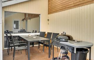 4 Bedroom Cozy Home In Rødby - 5