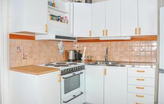 2 Bedroom Amazing Home In Rottneros - 5