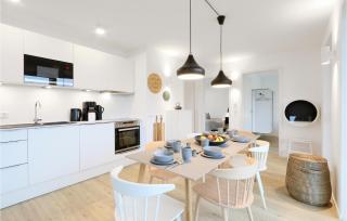 Beach Front Apartment - Lembruch - 4
