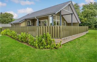 3 Bedroom Beautiful Home In Hejls - 1