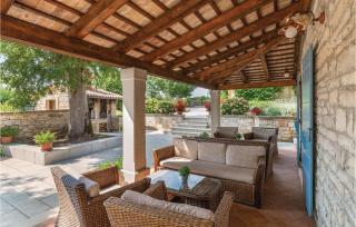 Stunning Home In Tinjan With Sauna - Tinjan - 6