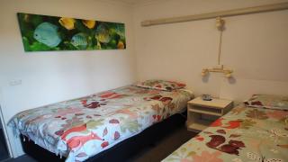 Unit 1 27 Ocean Drive Merimbula - Merimbula - 6