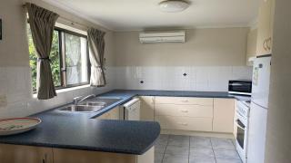 Unit 1 39 Ocean Drive Merimbula - Merimbula - 4