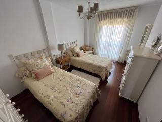 Chalet Adosado en exclusiva urbanización - Comillas - 7