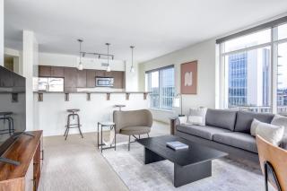 Bellevue 2BR w Gym A Views nr Downtown Park SEA-258 - 9