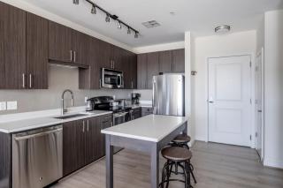 Potomac Yard City 1br w wd gym nr airport WDC-610 - Alexandria - 4