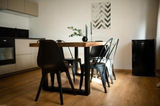 Oldtown Studio Apartment with 2 Bathrooms - Düsseldorf - 3
