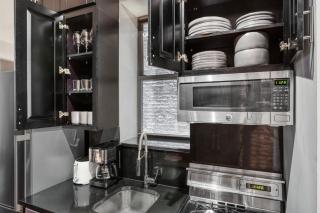 East Village 1br w wd nr cafes NYC-1115 - 5