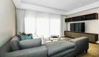 Remarkable 2-Bed Apartment in Johannesburg - 7