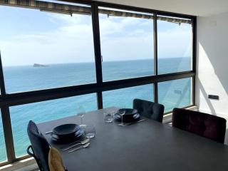 Estupendo apartamento en planta 22. 1ª línea. - Benidorm - 0
