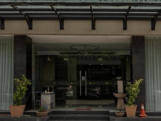 Osaka Hotel Batam - Nagoya - 9