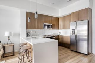 Woodland Hills 1BR w Pool Gym nr Warner Center LAX-664 - 4